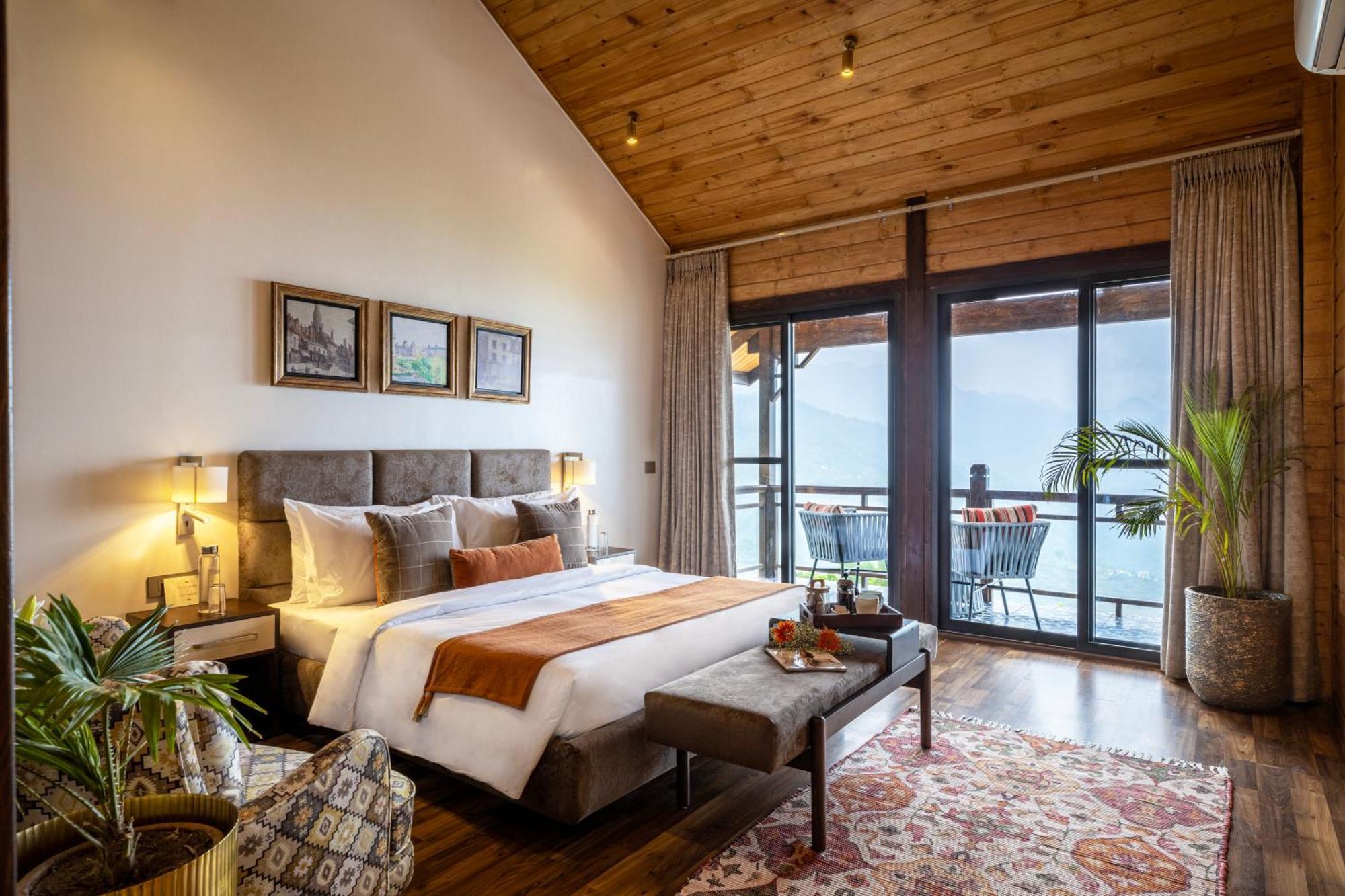 Ama Stays & Trails Kashi House, Rishikesh Bagian luar foto